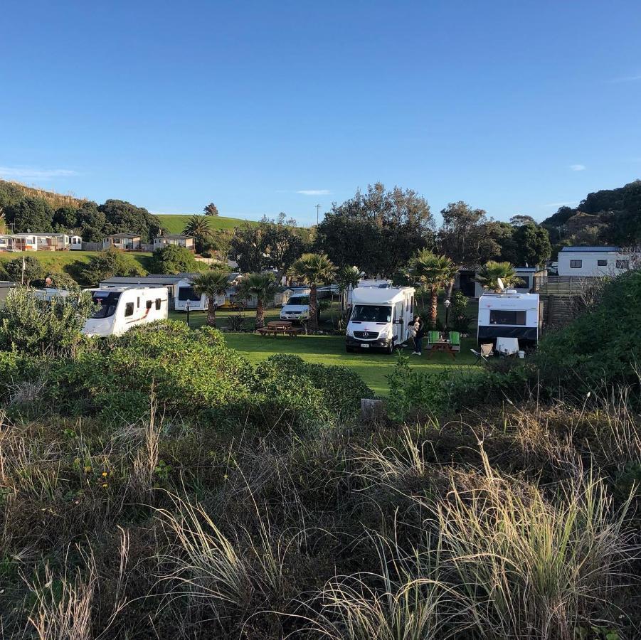 וויהי Bowentown Beach Holiday Park מראה חיצוני תמונה