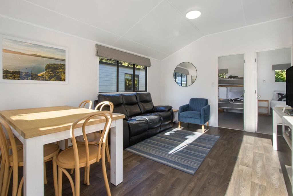 וויהי Bowentown Beach Holiday Park מראה חיצוני תמונה